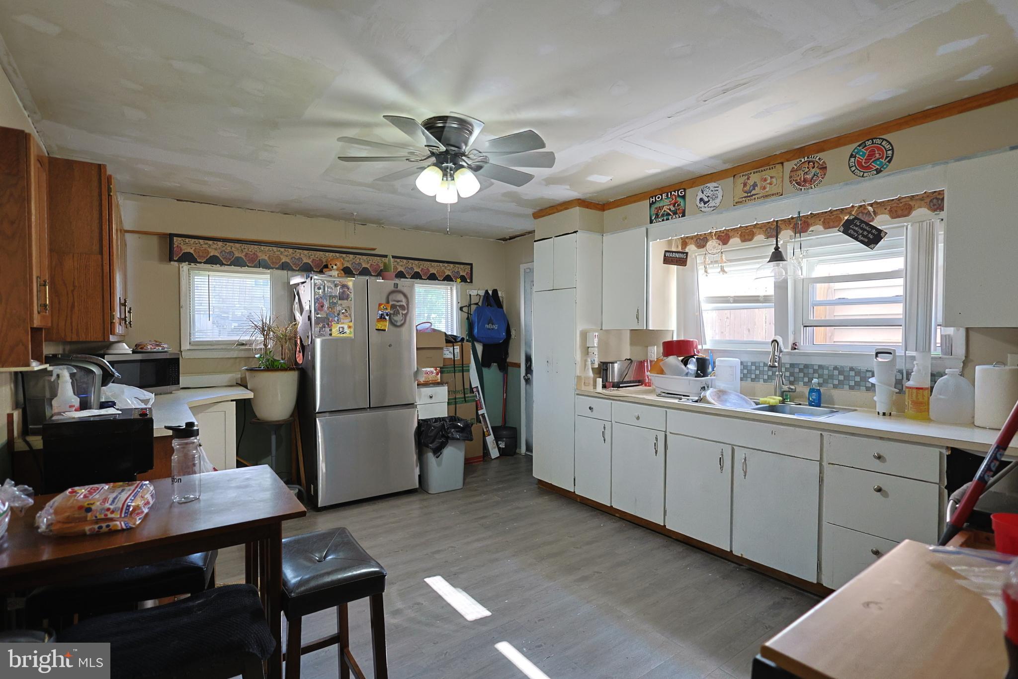 362 West Ridge Street Lansford, PA 18232 - Photo 4 of 9