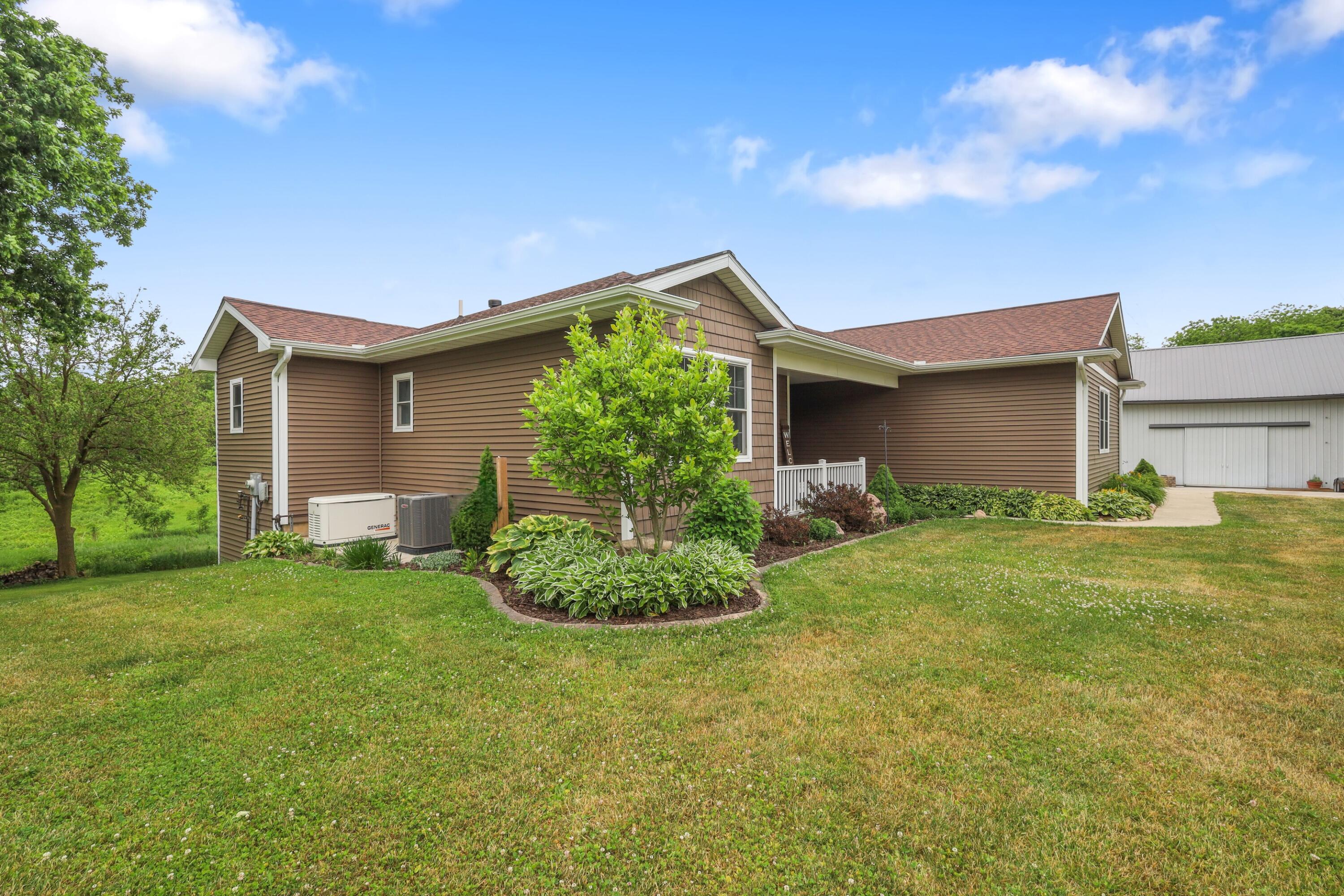 10426 Dutch Settlement Road Marcellus, MI 49067 - Photo 47 of 67 IMG_8122
