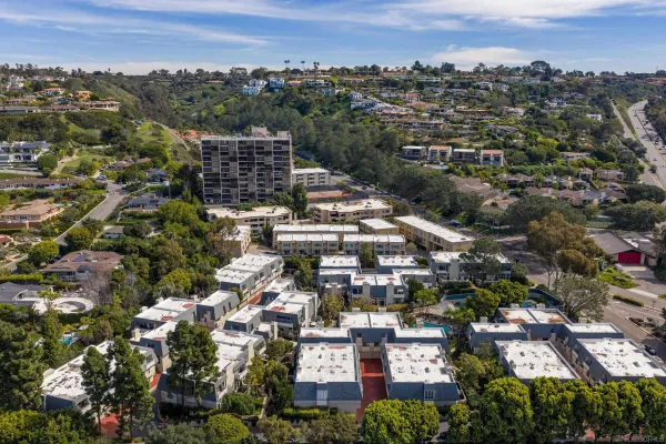 $7,995 | 7975 Caminito Del Cid, La Jolla, CA 92037