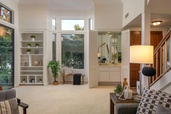 $7,995 | 7975 Caminito Del Cid, La Jolla, CA 92037