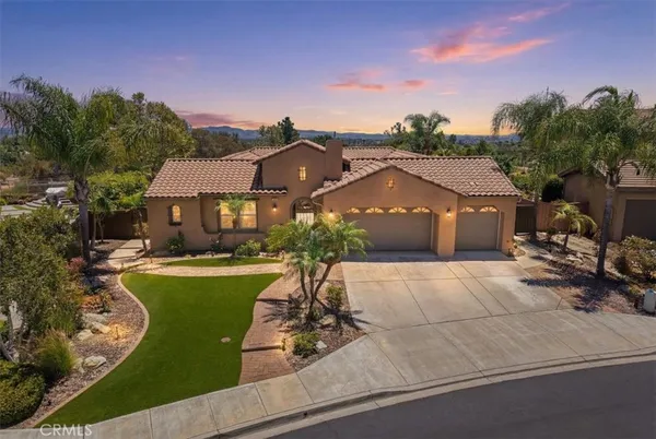 $1,074,000 | 1943 James Gaynor Street, Fallbrook, CA 92028