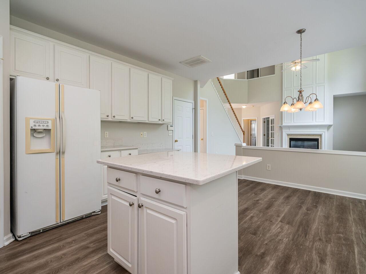 5404 Glorietta Circle Raleigh, NC 27613 - Photo 18 of 39 Photo #20