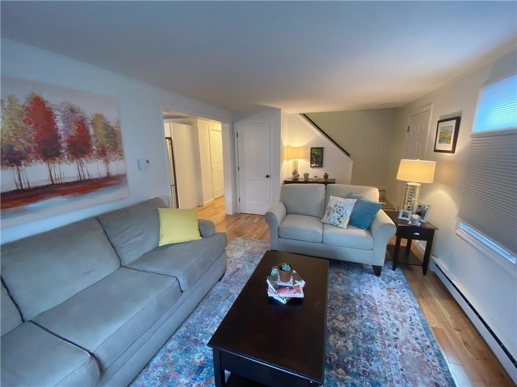 32 Middleton Avenue, Unit E Newport, RI 02840 - Photo 3 of 12