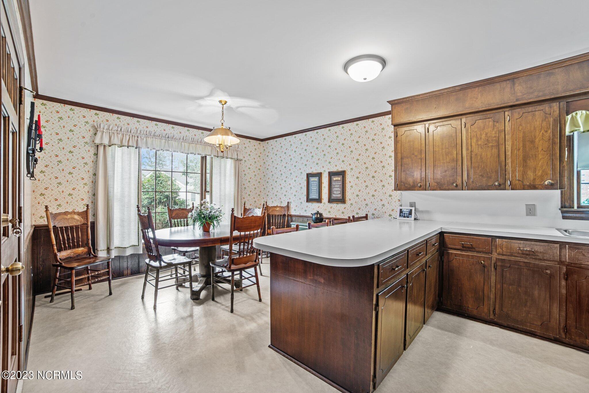 2203 Riley Road Kinston, NC 28504 - Photo 26 of 51 28-web-or-mls-DSC_4114