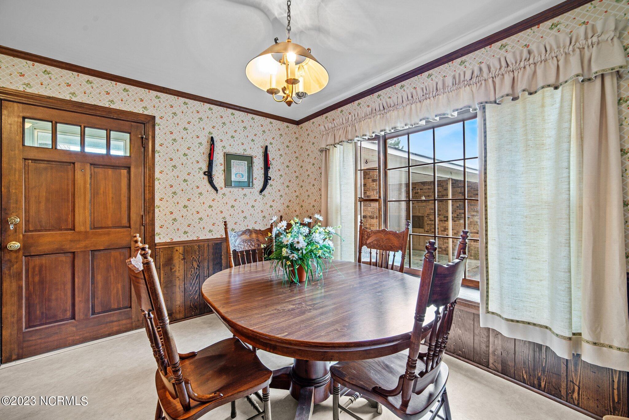 2203 Riley Road Kinston, NC 28504 - Photo 27 of 51 29-web-or-mls-DSC_4117