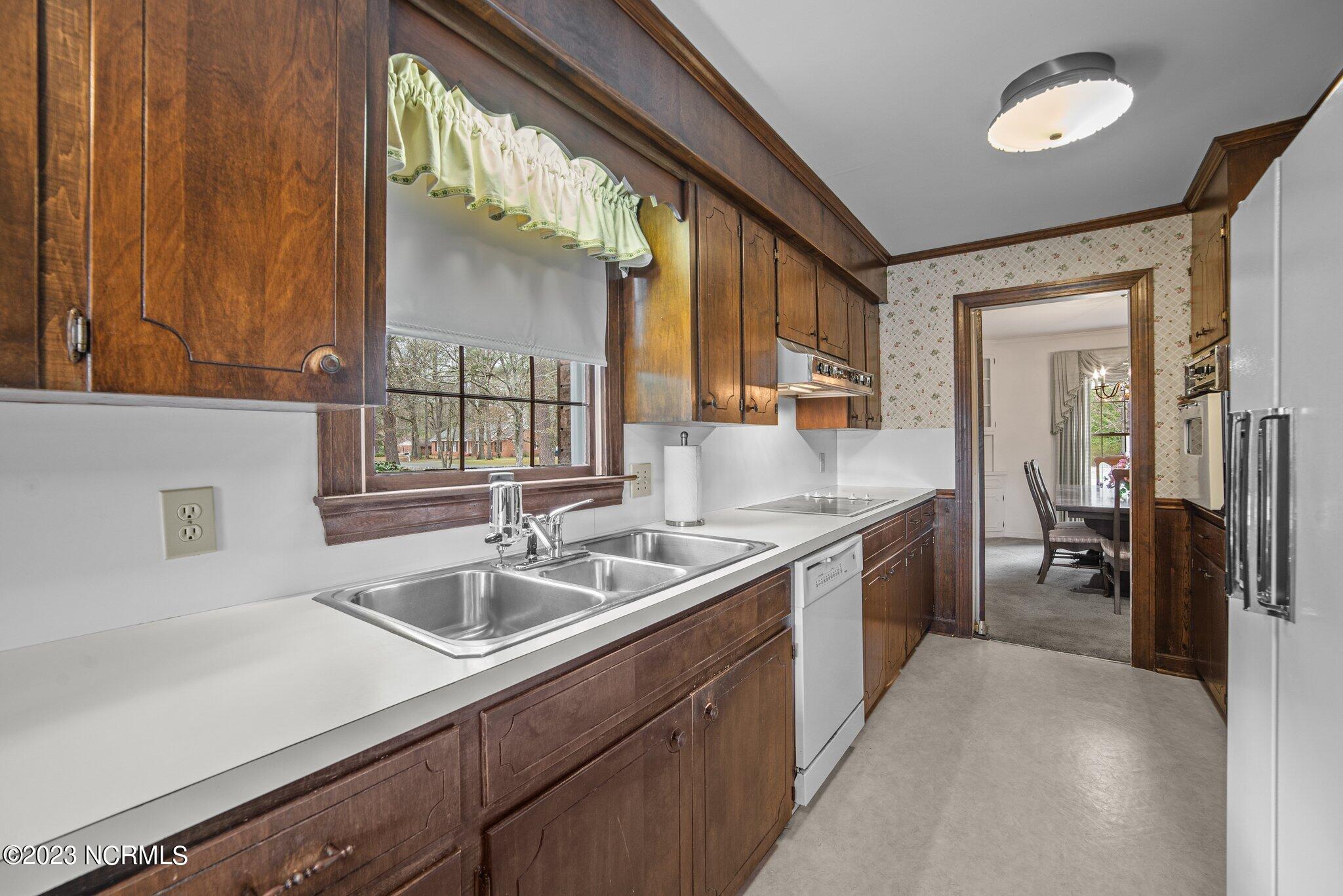2203 Riley Road Kinston, NC 28504 - Photo 29 of 51 31-web-or-mls-DSC_4123