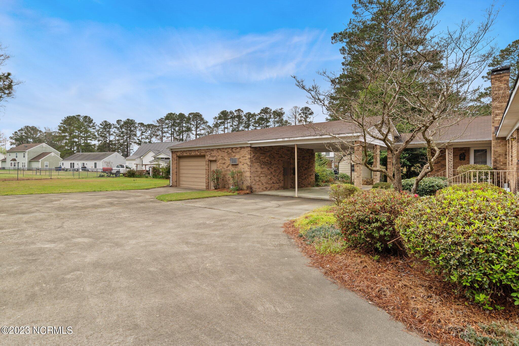 2203 Riley Road Kinston, NC 28504 - Photo 6 of 51 6-web-or-mls-DSC_4084