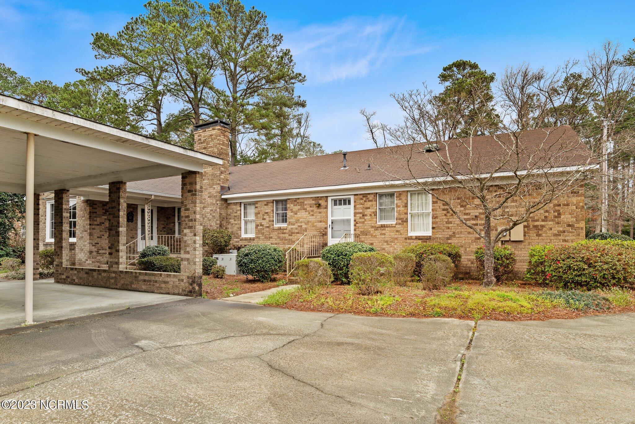 2203 Riley Road Kinston, NC 28504 - Photo 8 of 51 8-web-or-mls-DSC_4086