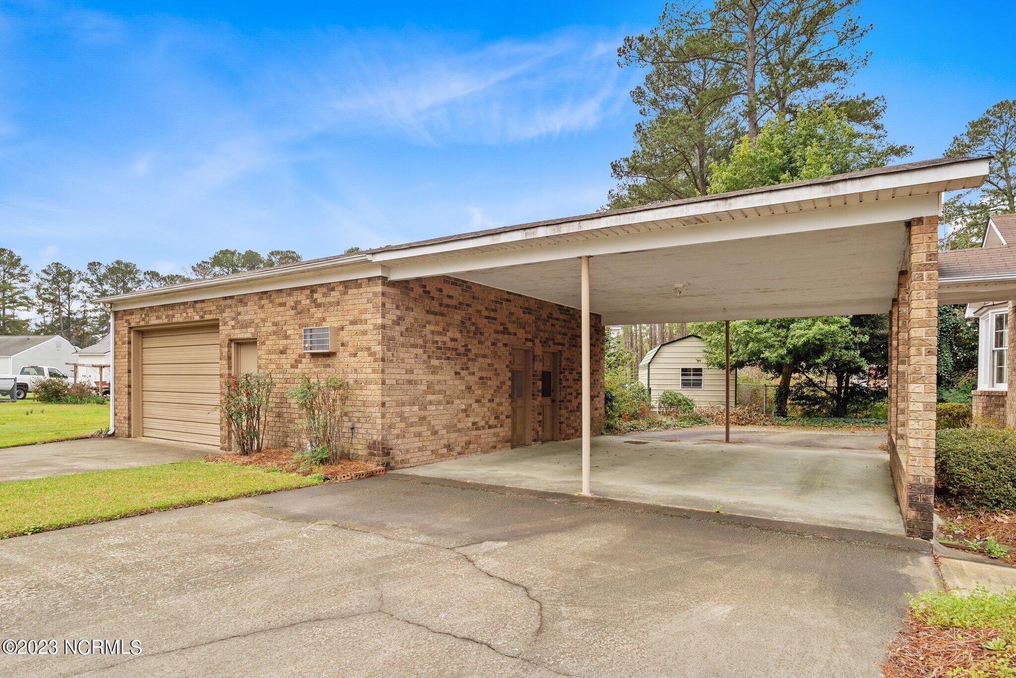 2203 Riley Road Kinston, NC 28504 - Photo 9 of 51 9-web-or-mls-DSC_4087
