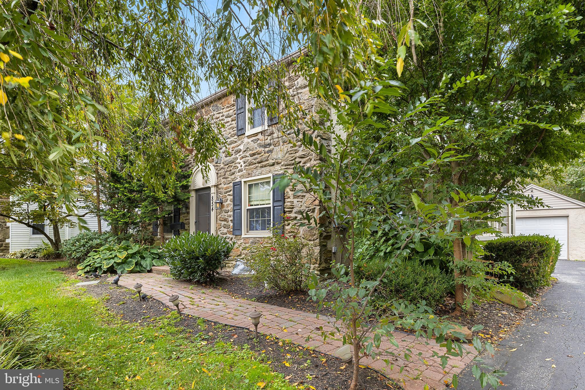 854 Church Road Springfield, PA 19064 - Photo 2 of 33