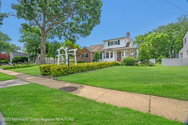 $925,000 | 1209 16th Avenue, Unit 1, Belmar, NJ 07719