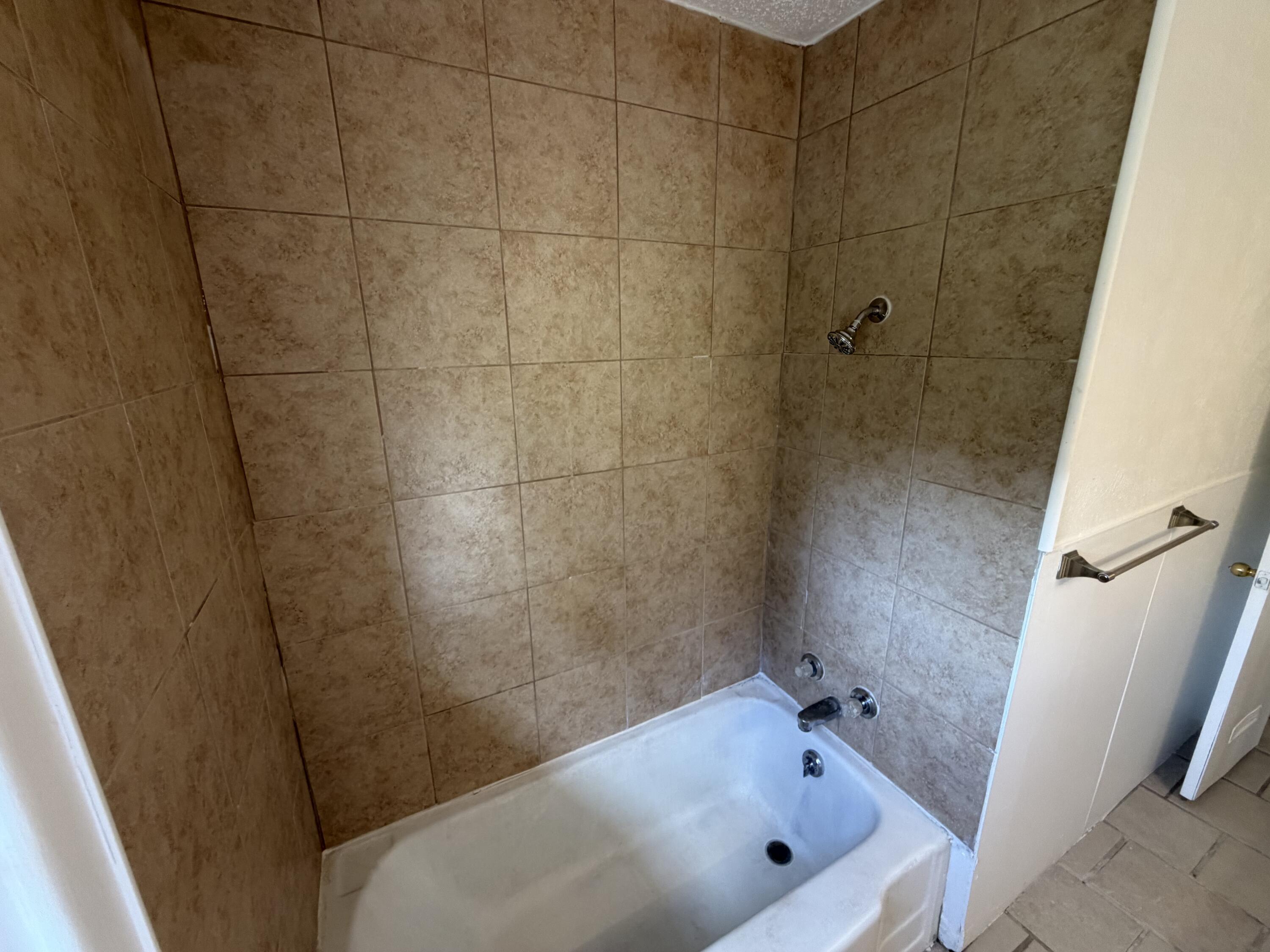 1336 60th Street Lubbock, TX 79412 - Photo 13 of 23 IMG_5072
