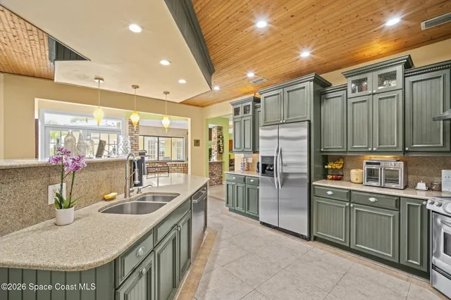 $1,999,000 | 250 Lanternback Island Drive, Satellite Beach, FL 32937