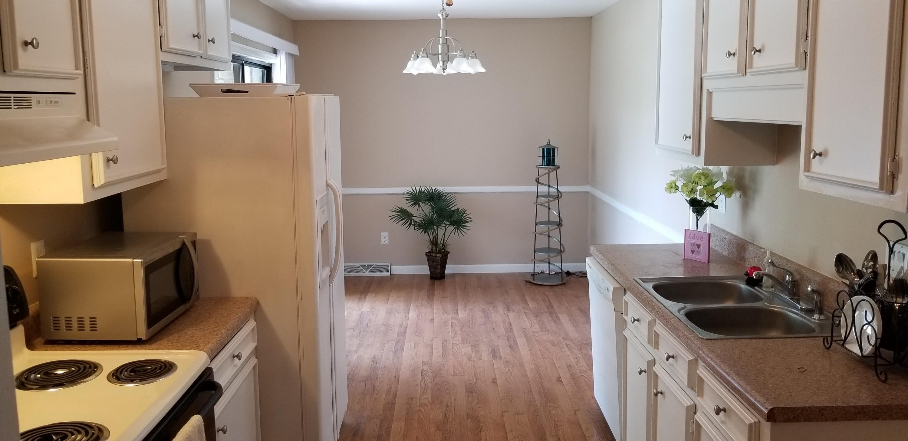 112 Wheeler Road Summerville, SC 29486 - Photo 2 of 28 2