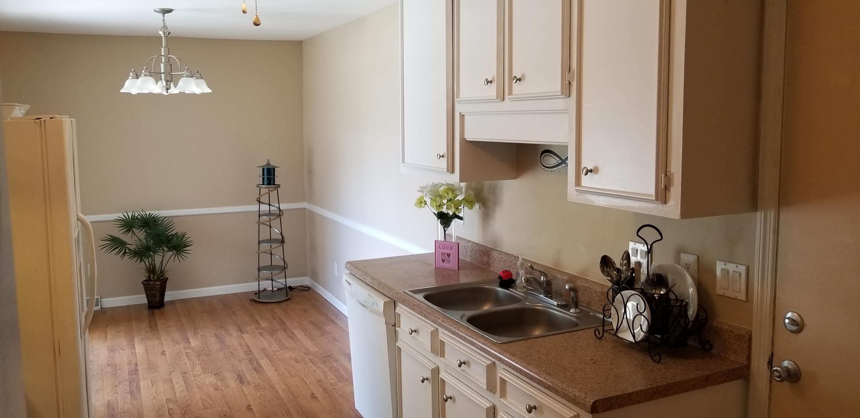 112 Wheeler Road Summerville, SC 29486 - Photo 4 of 28 4