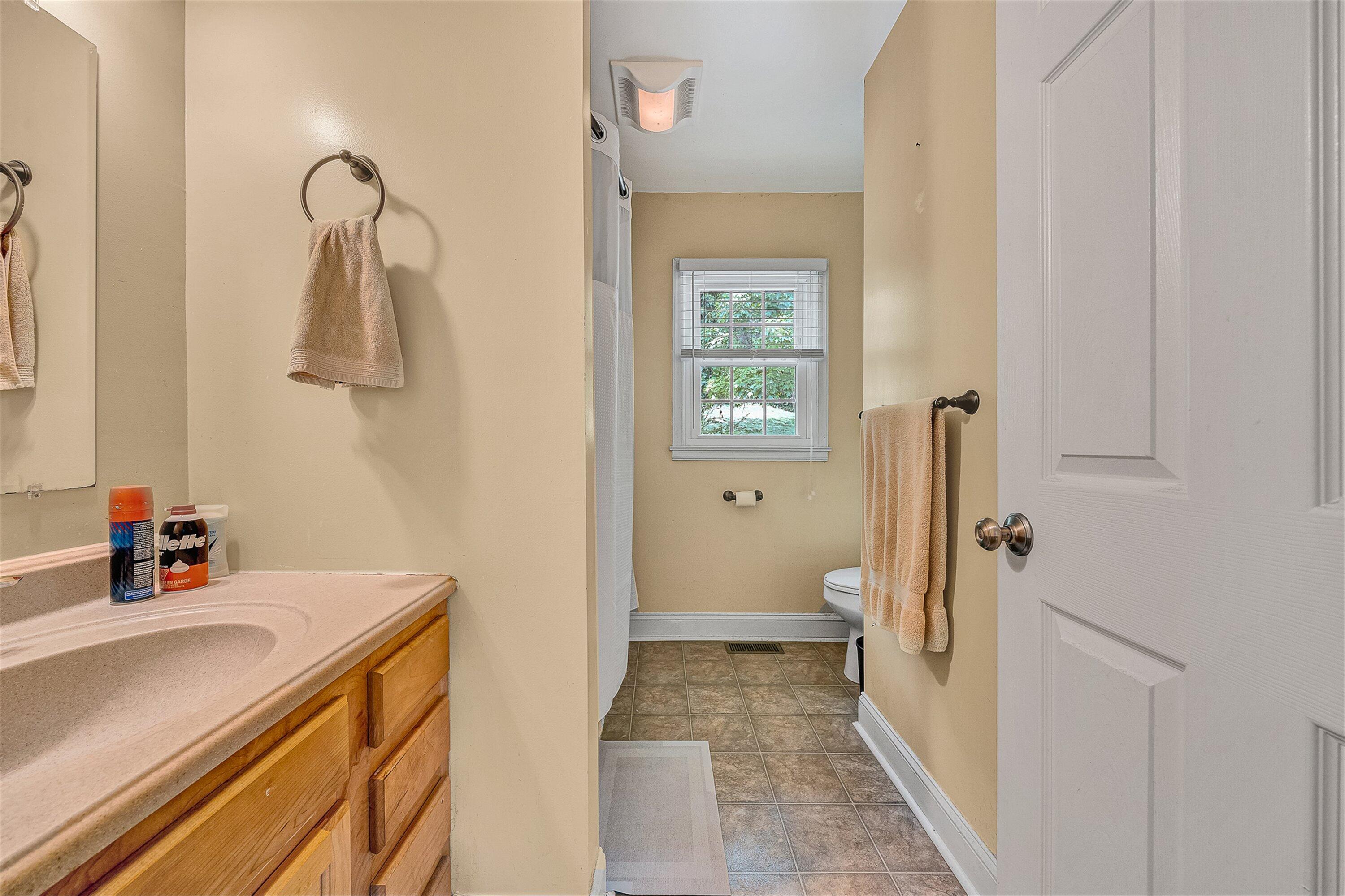 725 Windsor Avenue Southwest Roanoke, VA 24015 - Photo 13 of 21 13-VM-07032