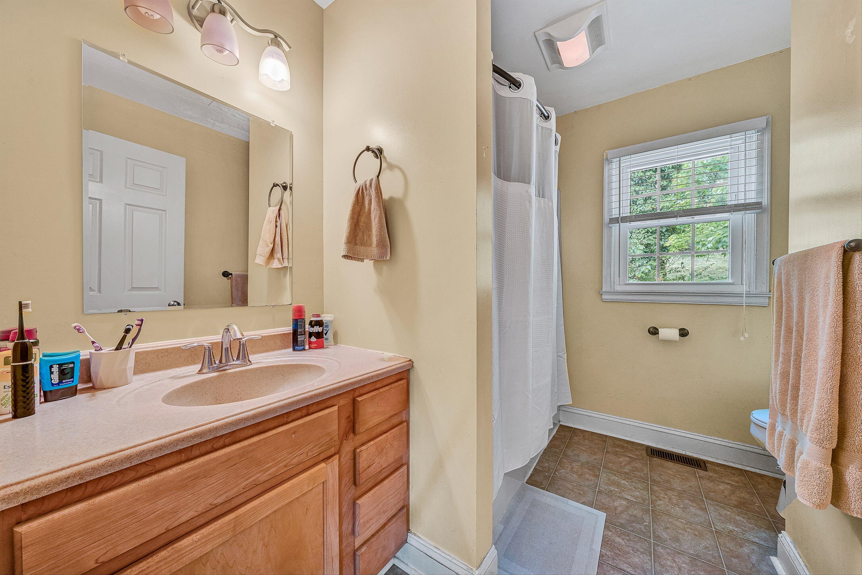 725 Windsor Avenue Southwest Roanoke, VA 24015 - Photo 14 of 21 14-VM-07035
