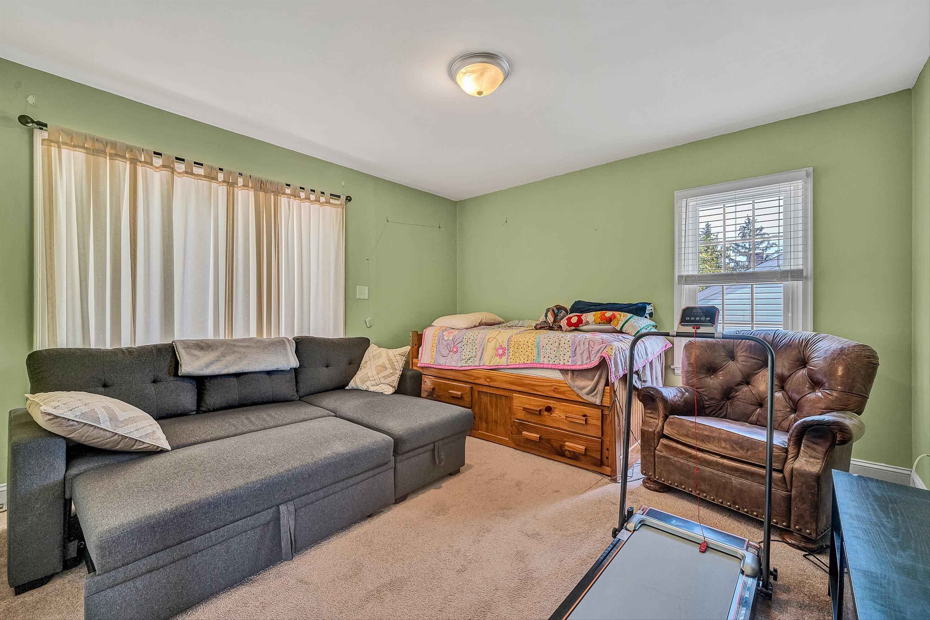 725 Windsor Avenue Southwest Roanoke, VA 24015 - Photo 15 of 21 15-VM-07041