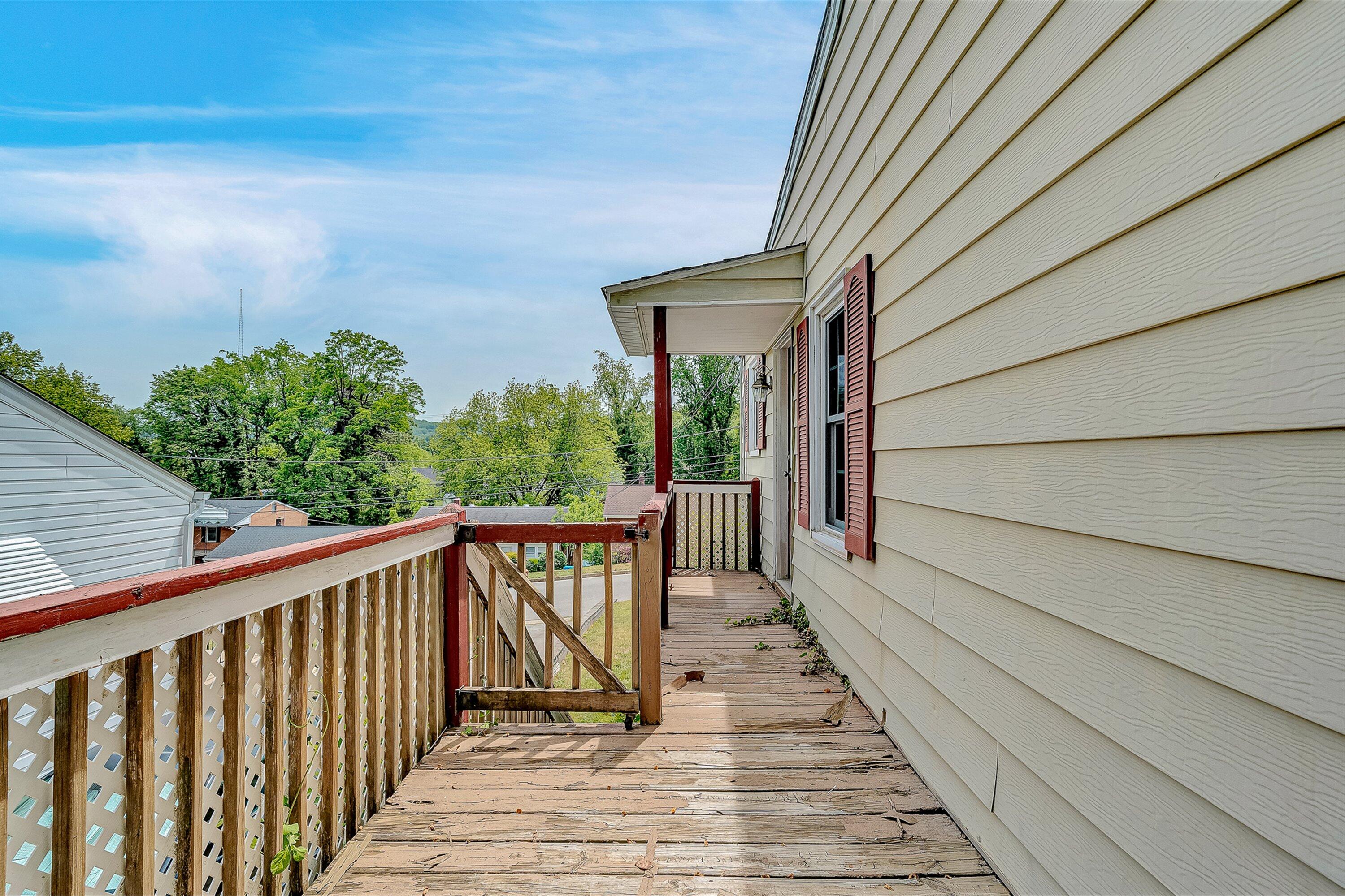 725 Windsor Avenue Southwest Roanoke, VA 24015 - Photo 16 of 21 16-VM-07062