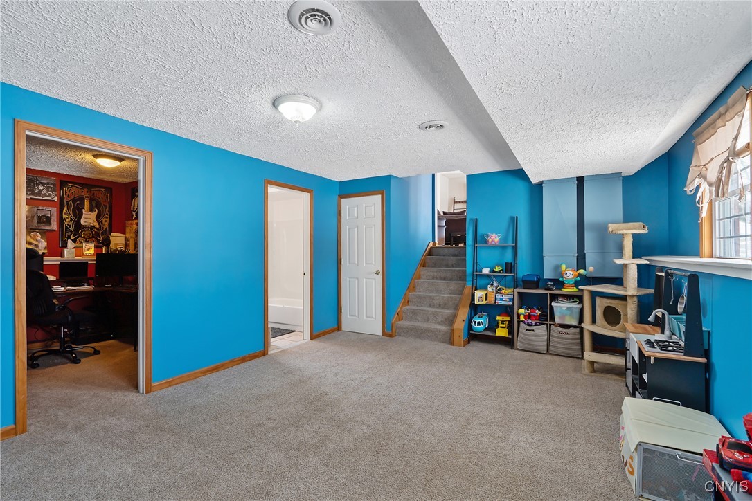 8500 Bayridge Road Cicero, NY 13039 - Photo 29 of 43