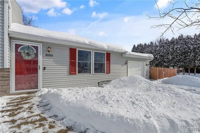 $242,900 | 8500 Bayridge Road, Cicero, NY 13039