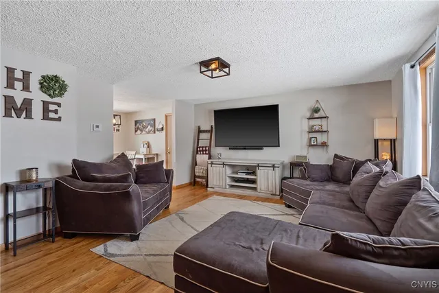 $242,900 | 8500 Bayridge Road, Cicero, NY 13039