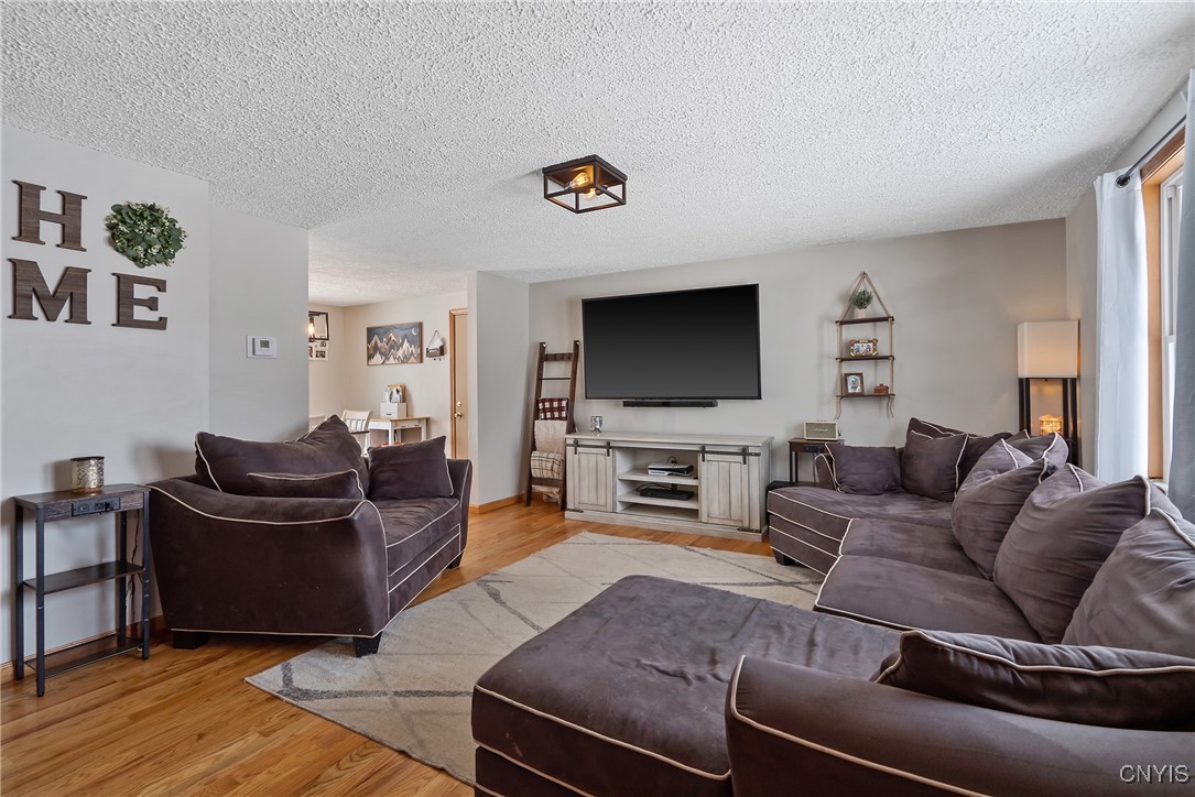 8500 Bayridge Road Cicero, NY 13039 - Photo 4 of 43