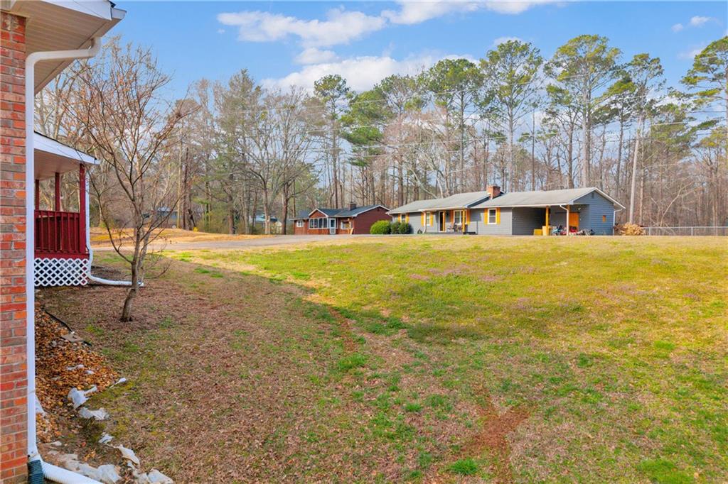 32 Cox Road Southeast Cartersville, GA 30121 - Photo 53 of 60 a view of an ocean with houses