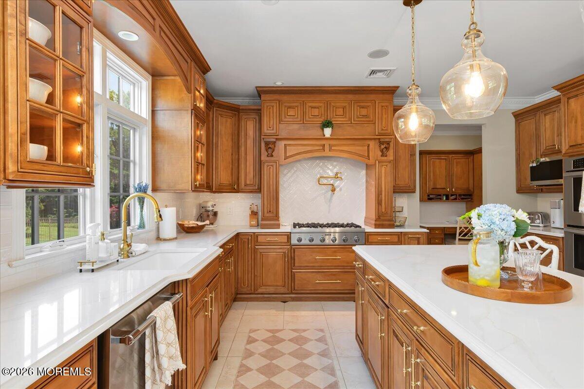 78 Crawfords Corner Road Holmdel, NJ 07733 - Photo 21 of 95 Kitchen