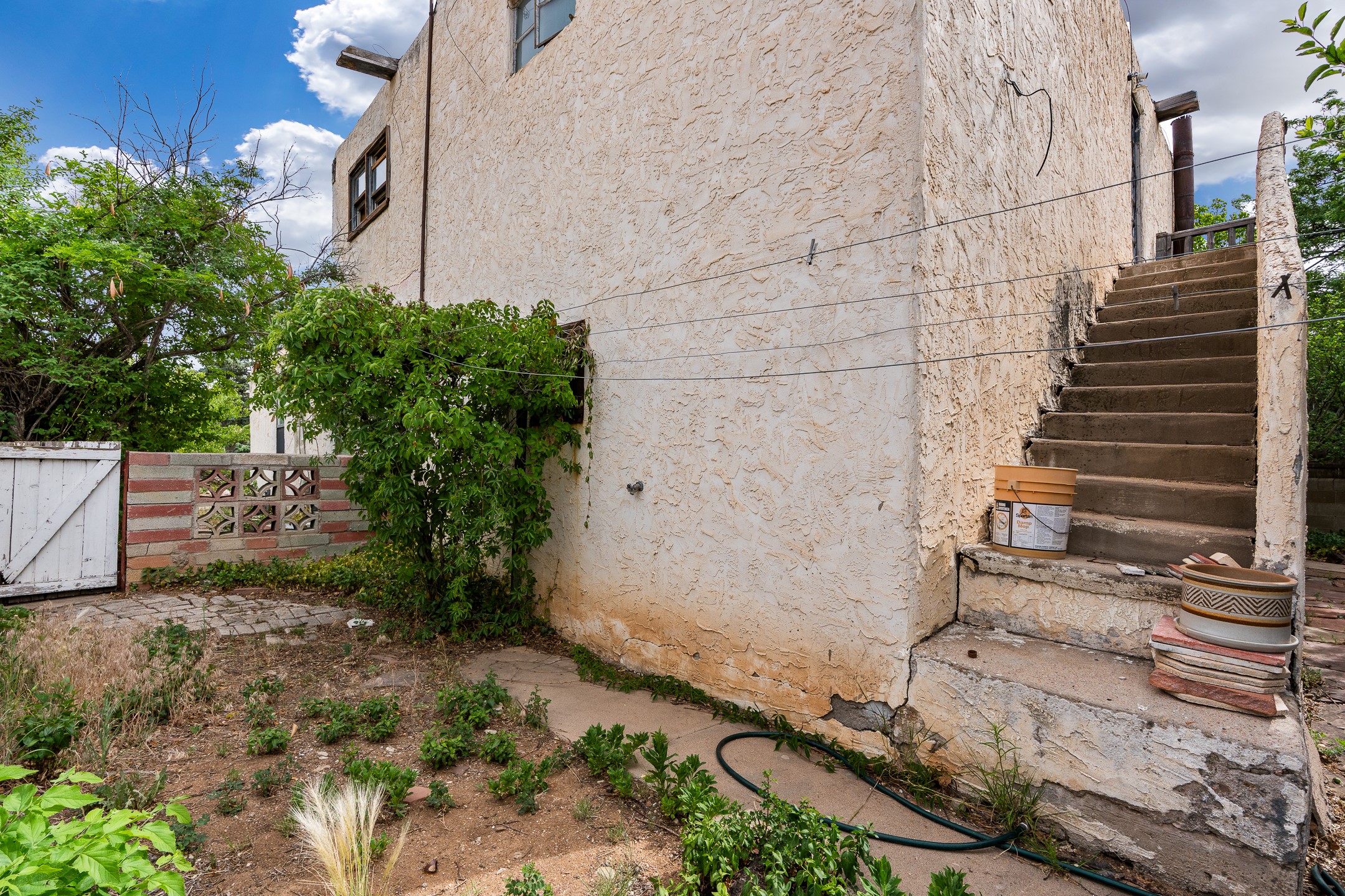 1949 Hano Road Santa Fe, NM 87505 - Photo 7 of 56
