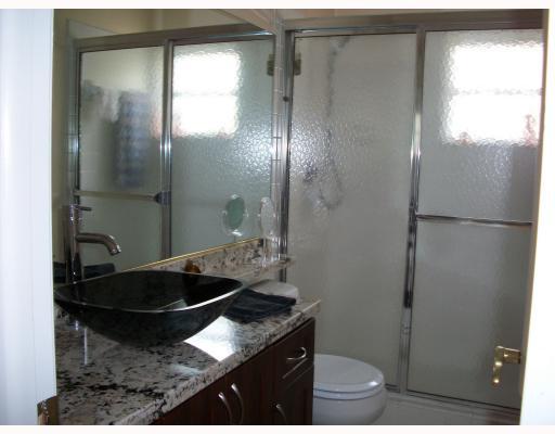 221 Del Rio Boulevard Boca Raton, FL 33432 - Photo 8 of 16 Additional Photo