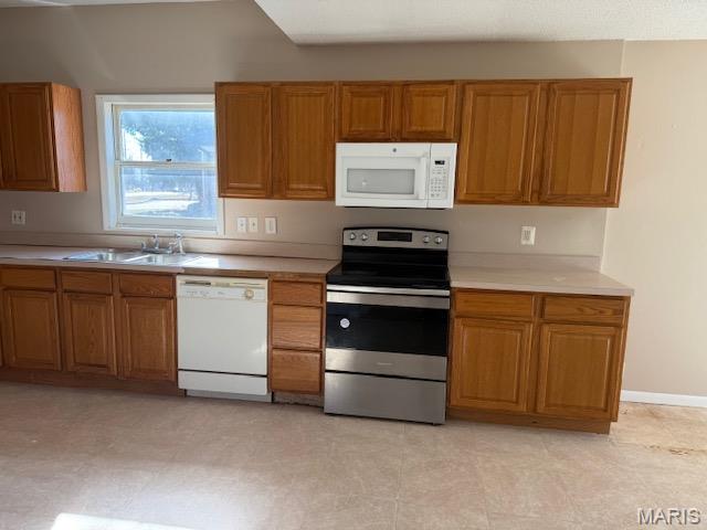 11915 Old Halls Ferry Road Florissant, MO 63033 - Photo 14 of 22
