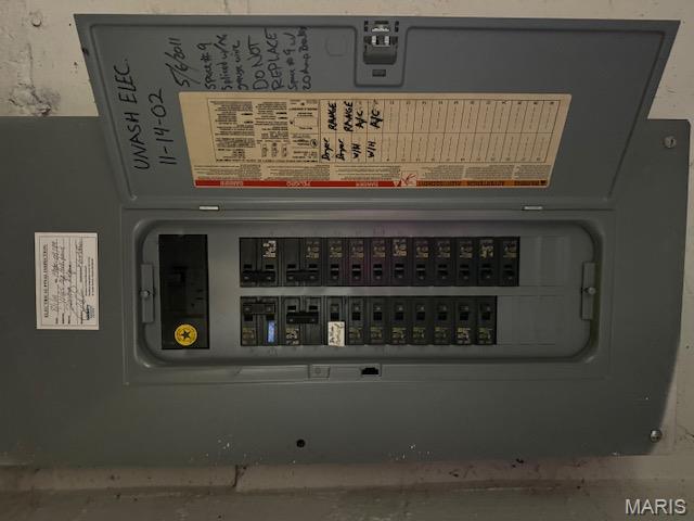 11915 Old Halls Ferry Road Florissant, MO 63033 - Photo 6 of 22