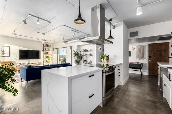 $399,000 | 207 West Clarendon Avenue, Unit 21C, Phoenix, AZ 85013