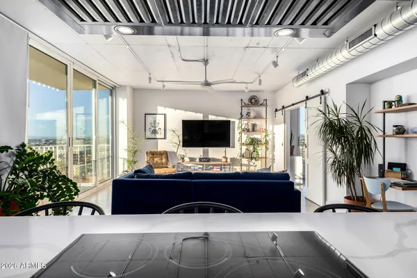$399,000 | 207 West Clarendon Avenue, Unit 21C, Phoenix, AZ 85013