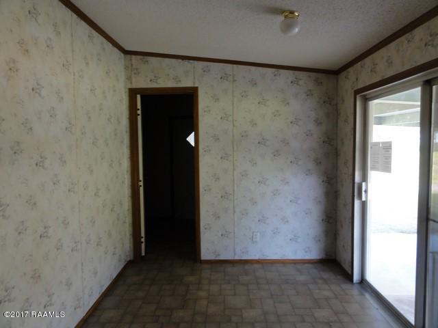 458 Gourmet Road Carencro, LA 70520 - Photo 9 of 18 BREAKFAST AREA