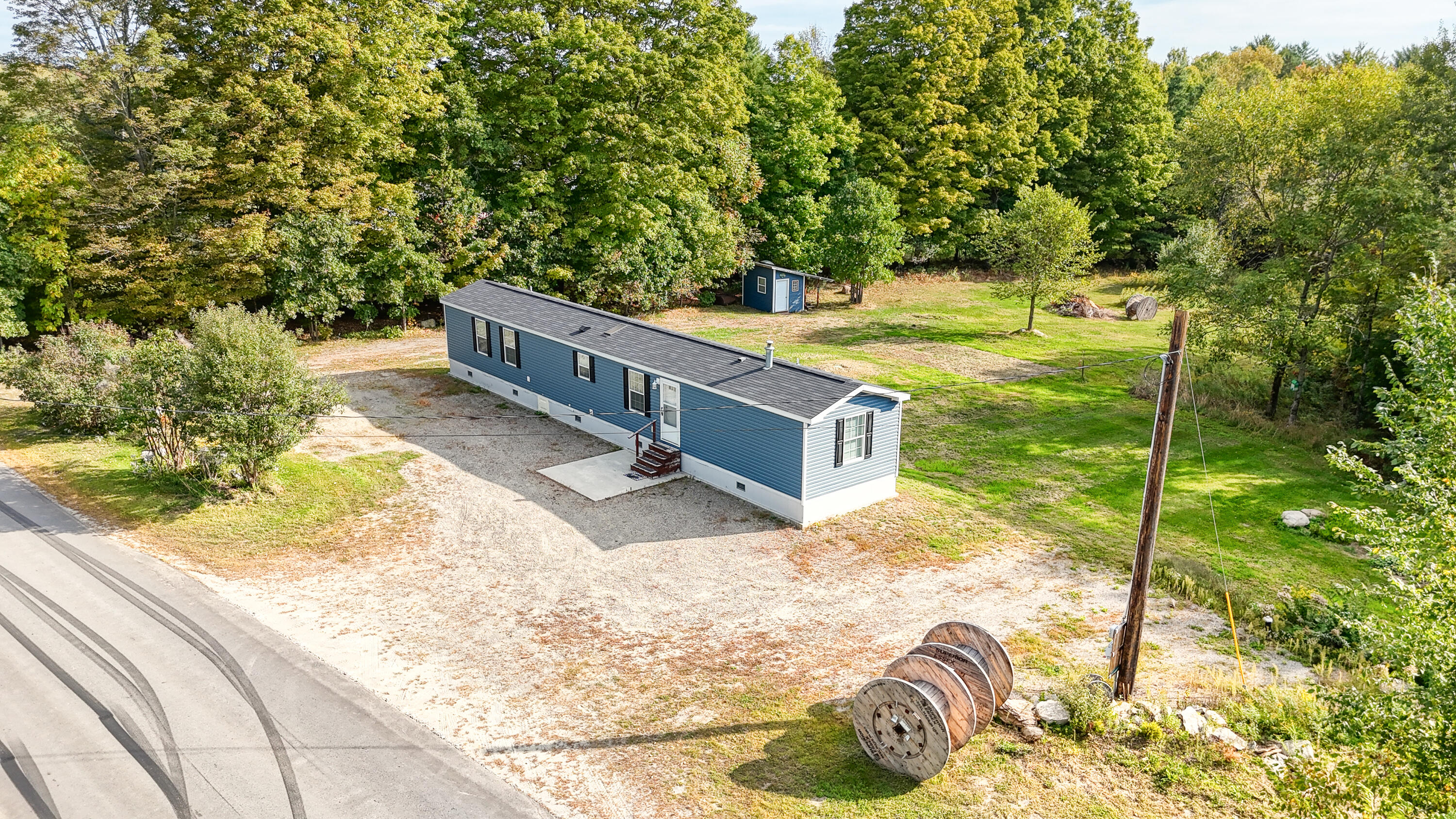 1107 Hill Road Clinton, ME 04927 - Photo 3 of 39