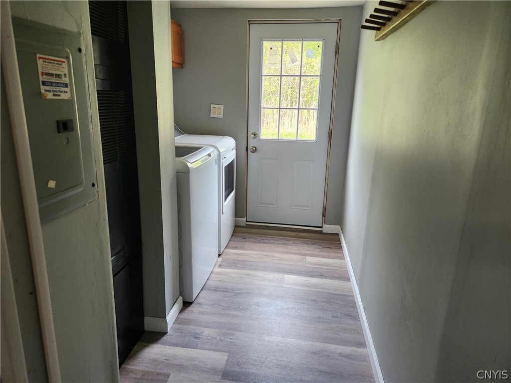 50 Barker Road Central Square, NY 13036 - Photo 13 of 31 Laundry Room with access to the backyard & Patio