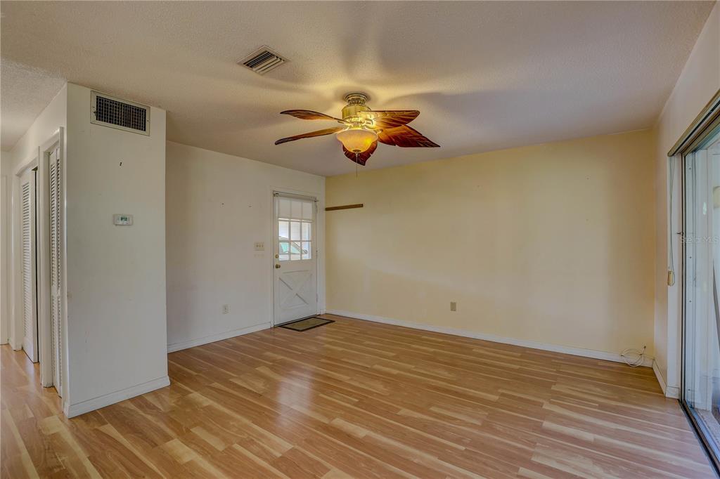 864 Lake Haven Road Dunedin, FL 34698 - Photo 10 of 28 a view of empty room