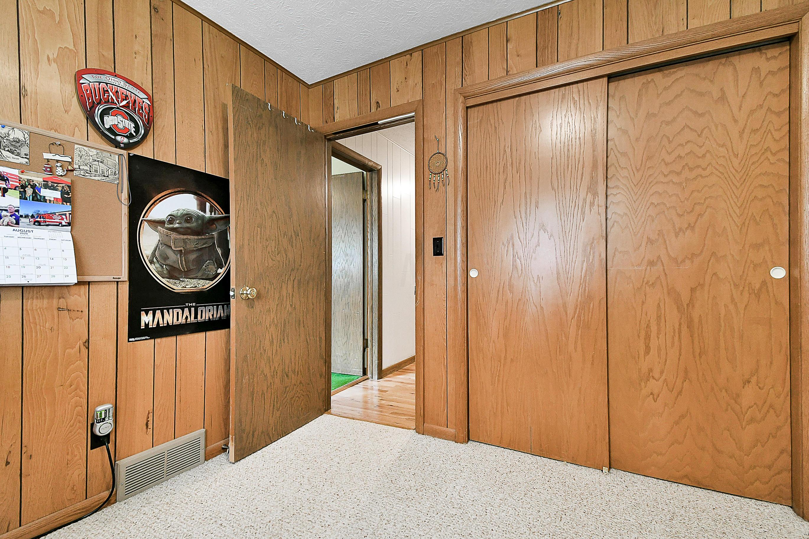 5873 Whitman Road Columbus, OH 43213 - Photo 22 of 52 Gallery Image 22