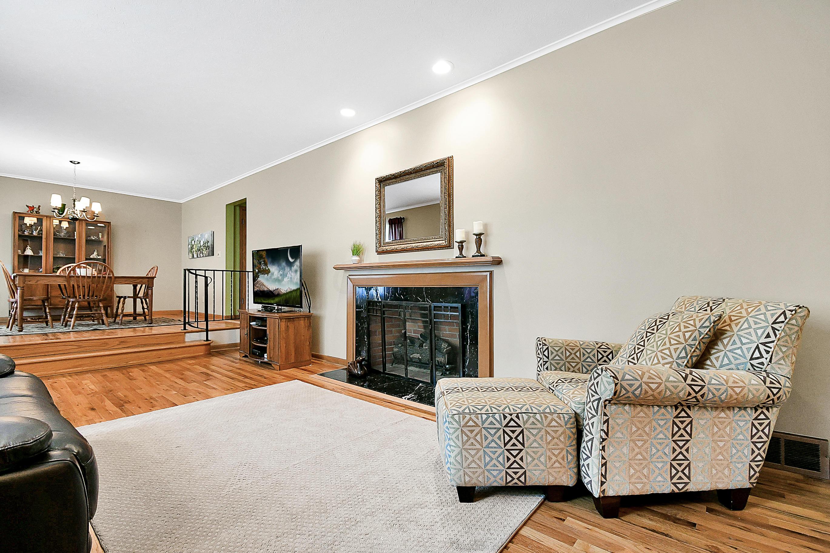 5873 Whitman Road Columbus, OH 43213 - Photo 4 of 52 Gallery Image 4