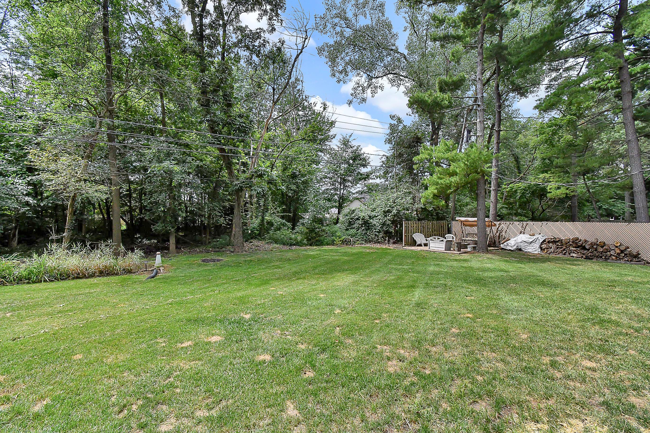 5873 Whitman Road Columbus, OH 43213 - Photo 45 of 52 Gallery Image 45