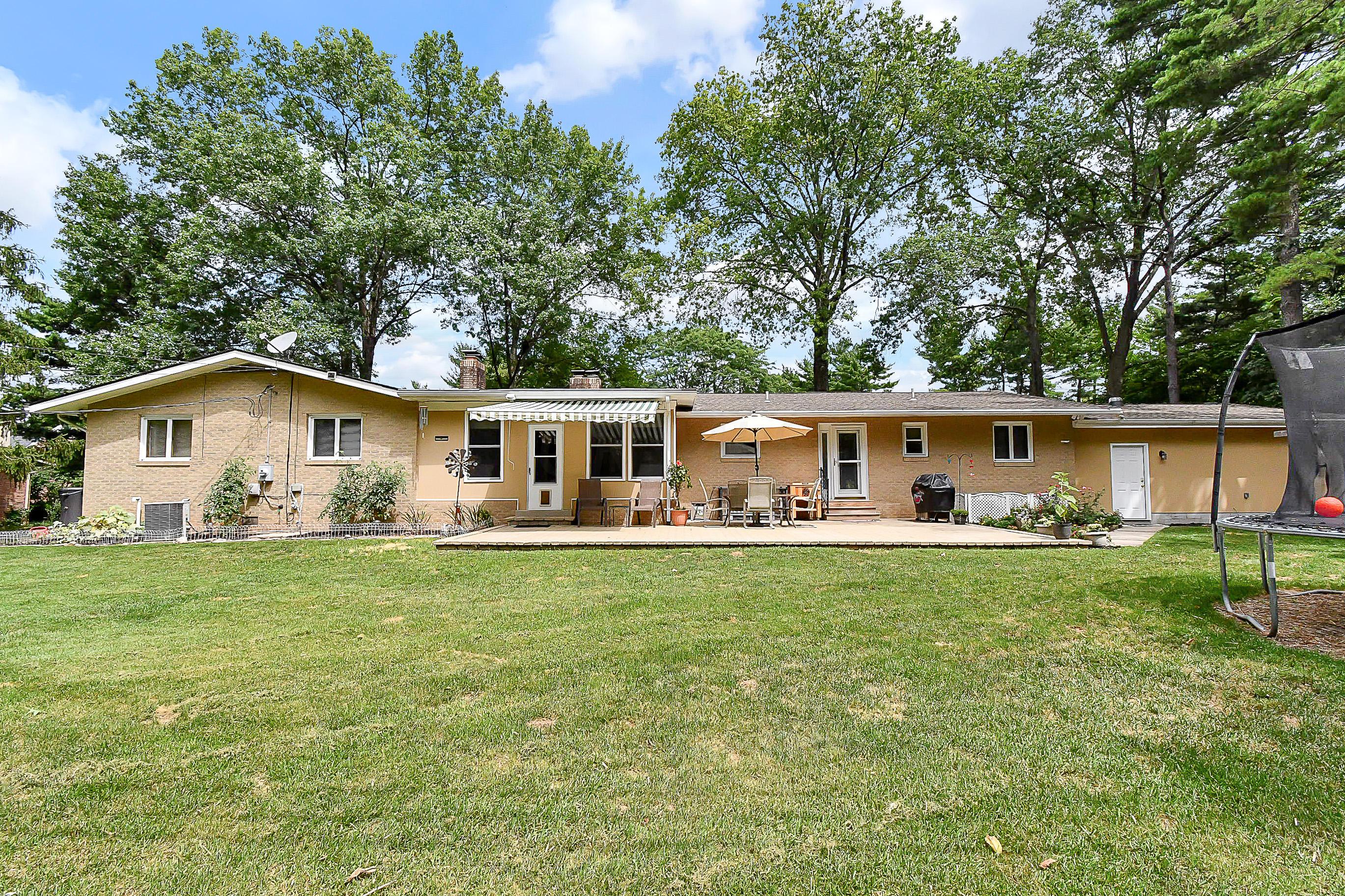 5873 Whitman Road Columbus, OH 43213 - Photo 51 of 52 Gallery Image 51