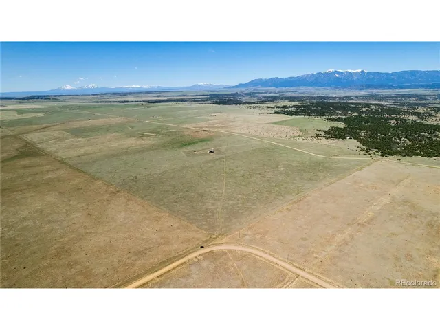 a view of an ocean view