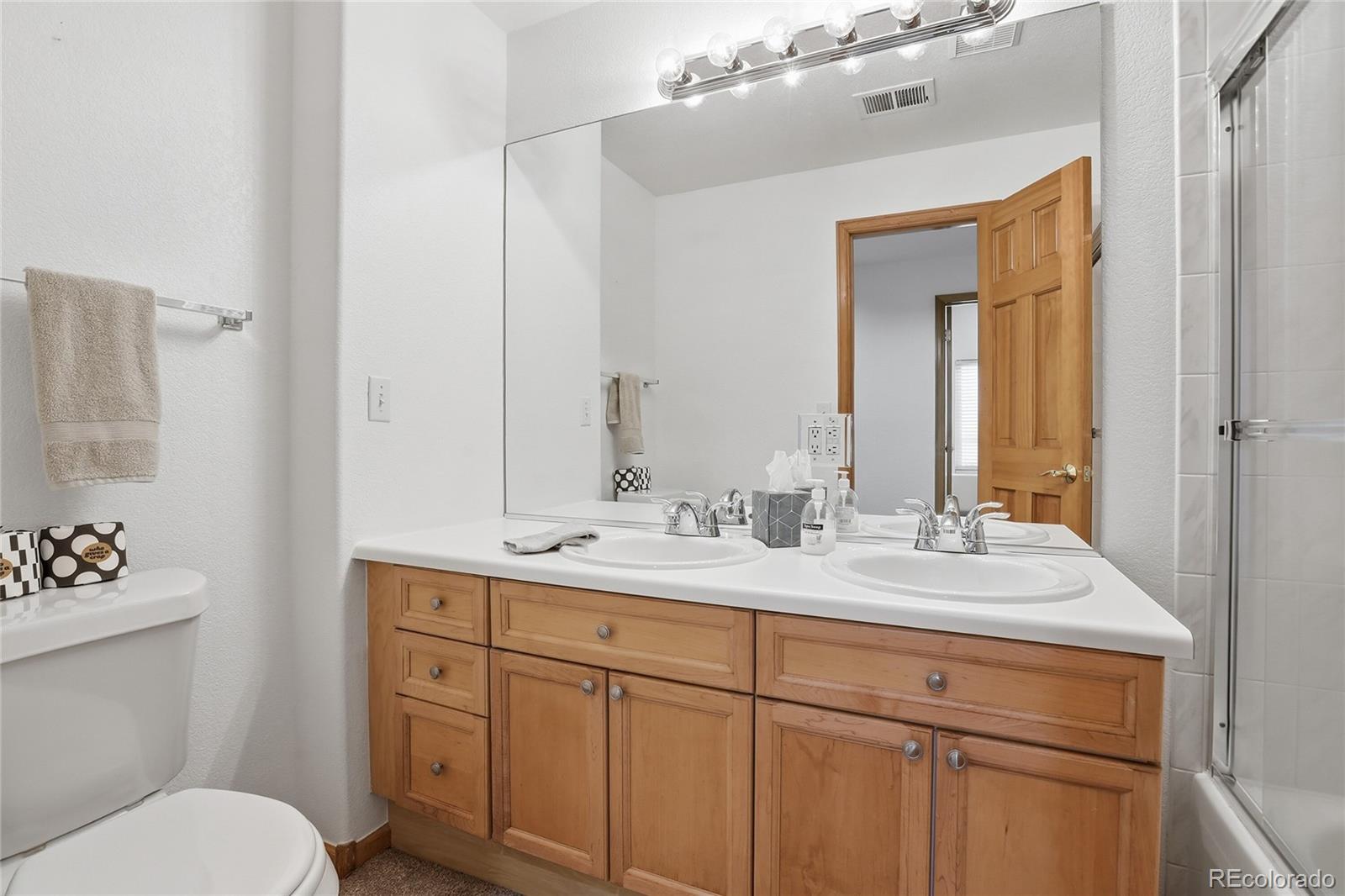 722 Ridgeside Drive Golden, CO 80401 - Photo 17 of 50