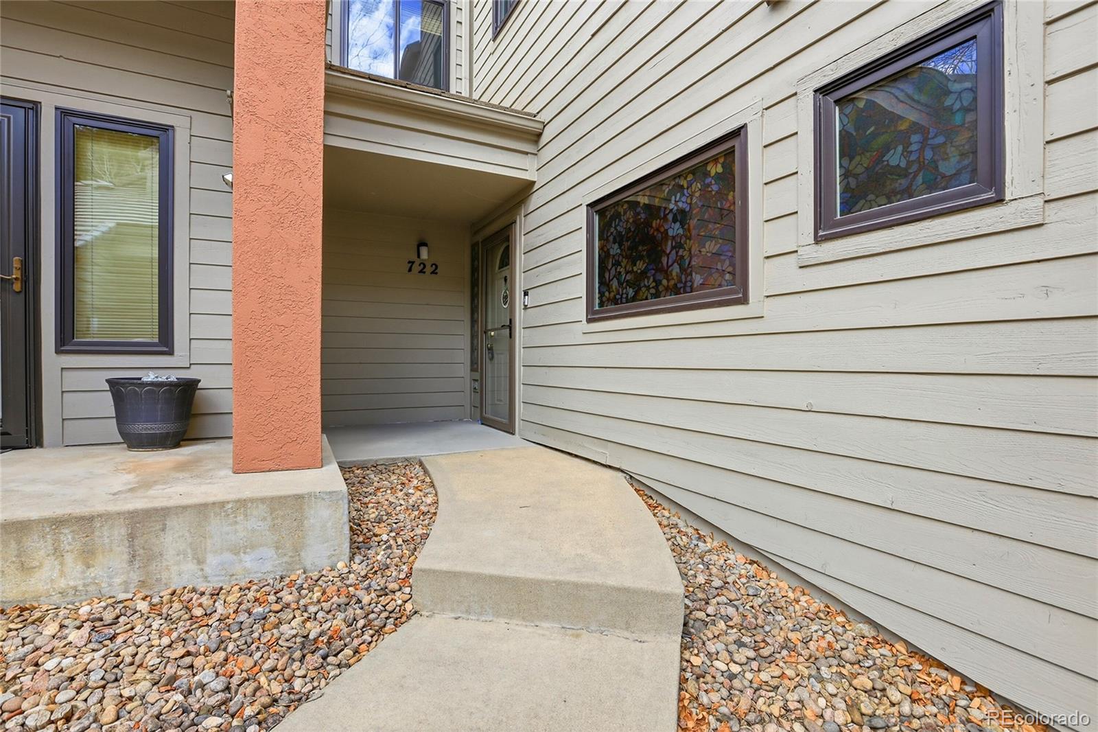 722 Ridgeside Drive Golden, CO 80401 - Photo 3 of 50