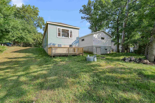 $250,000 | N3005 Lakeview Drive, Montello, WI 53949