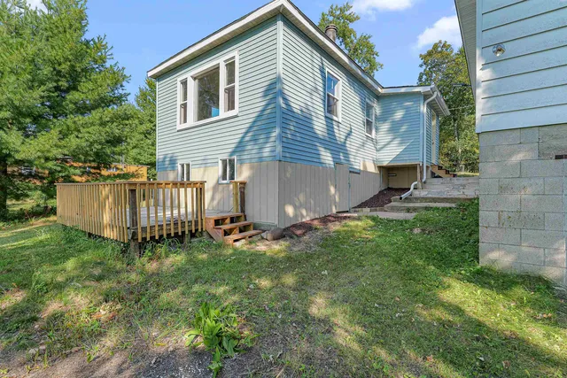 $250,000 | N3005 Lakeview Drive, Montello, WI 53949