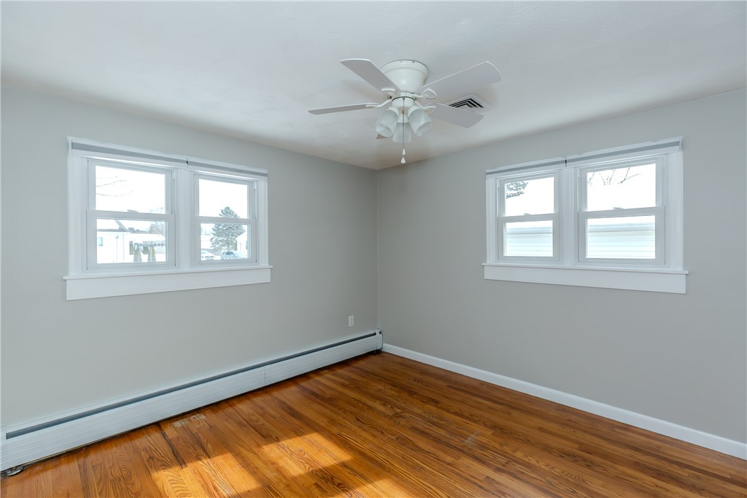 266 Vineyard Road Warwick, RI 02889 - Photo 22 of 31