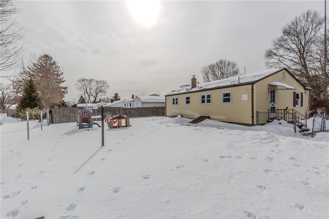 266 Vineyard Road Warwick, RI 02889 - Photo 28 of 31